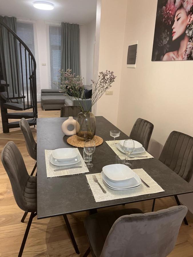 Exclusive Two-Level Apartment With Private Terrace On The Canal ブリュッセル エクステリア 写真