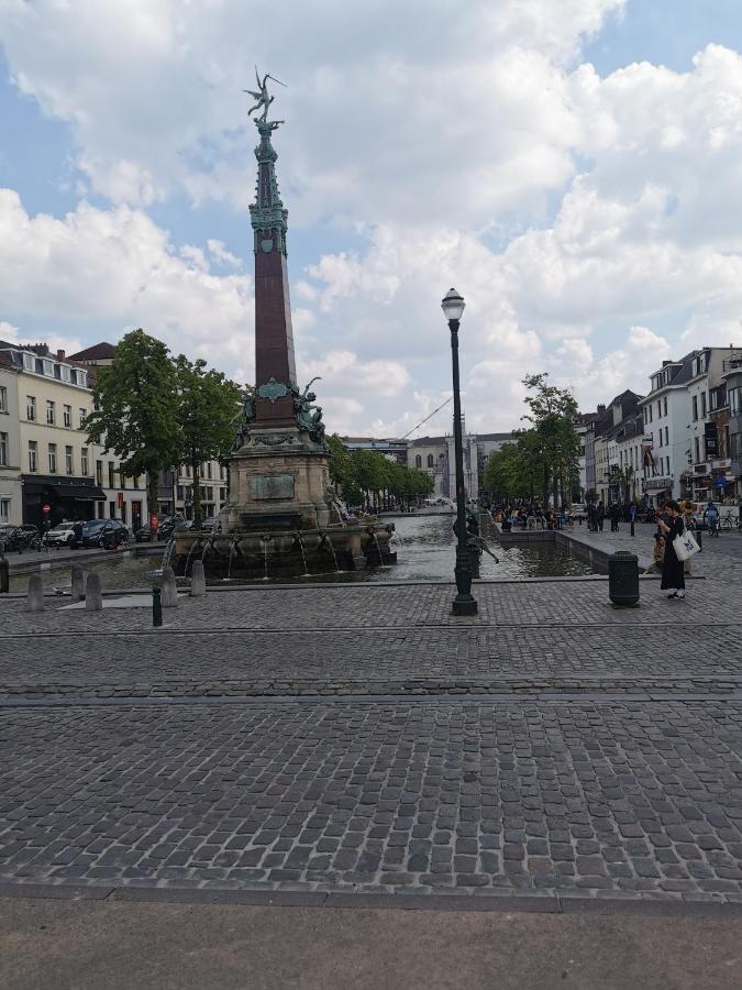 Exclusive Two-Level Apartment With Private Terrace On The Canal ブリュッセル エクステリア 写真